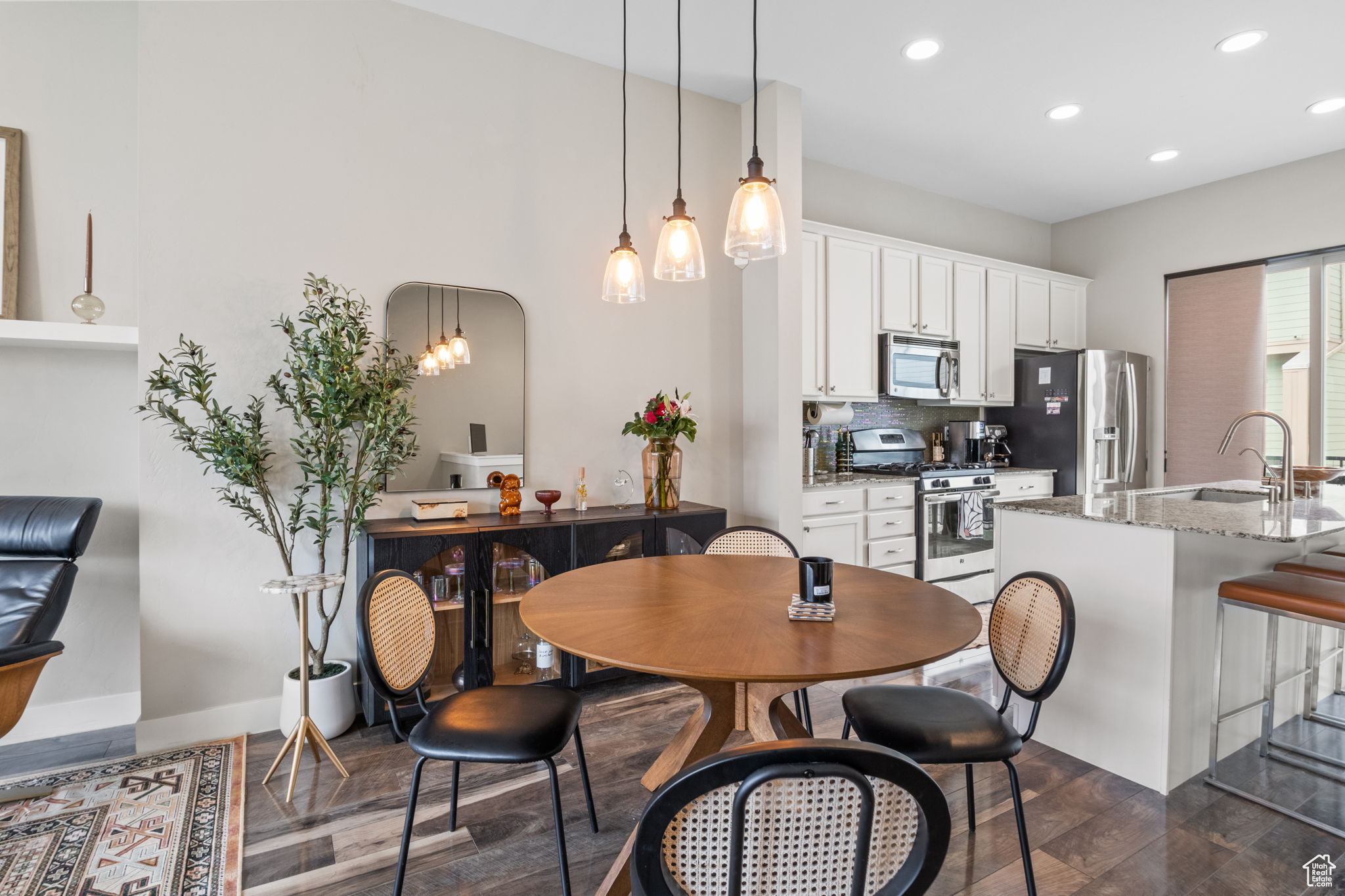 CENTRAL 72 TOWNHOMES - Residential