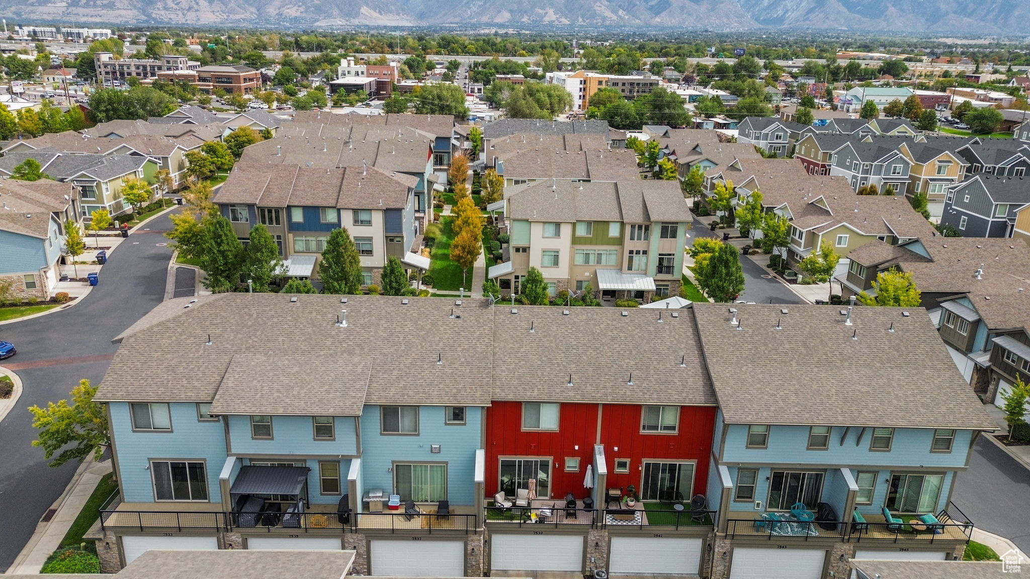 CENTRAL 72 TOWNHOMES - Residential
