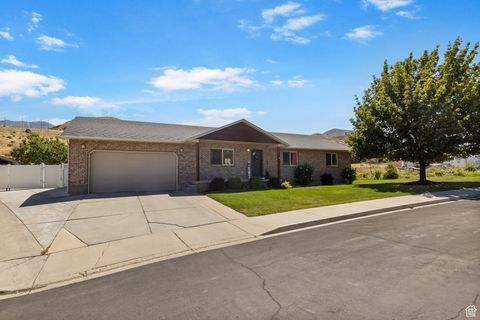 Tiny photo for 969 S 640 E, Payson, UT 84651 (MLS # 2107289)