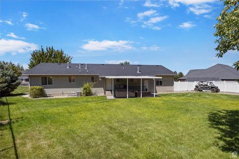 Tiny photo for 969 S 640 E, Payson, UT 84651 (MLS # 2107289)