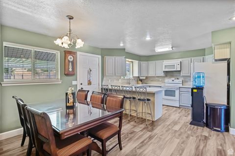 Tiny photo for 969 S 640 E, Payson, UT 84651 (MLS # 2107289)