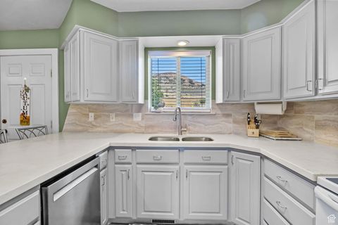 Tiny photo for 969 S 640 E, Payson, UT 84651 (MLS # 2107289)