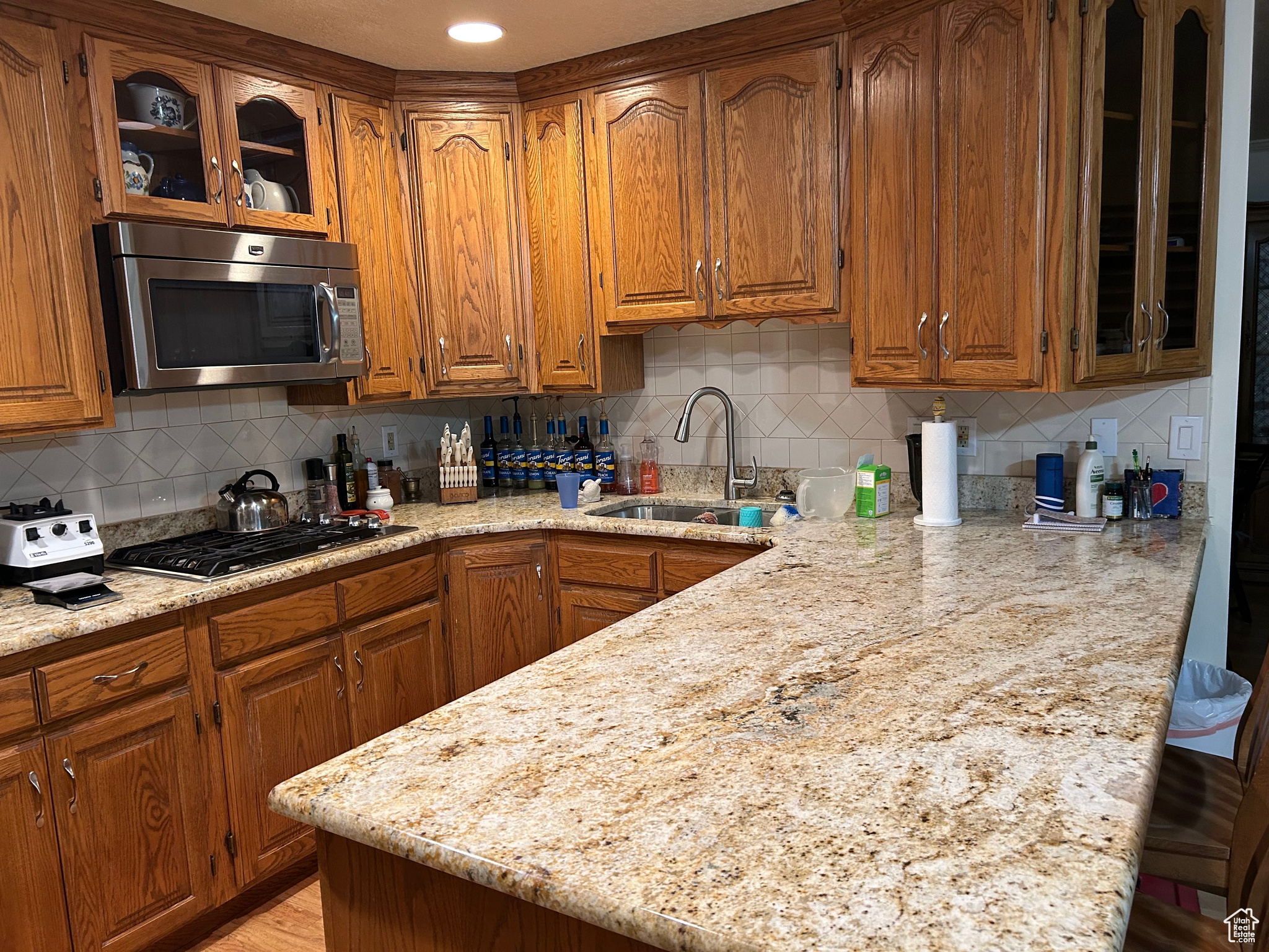 GRANDVIEW FARM CONDO - Residential