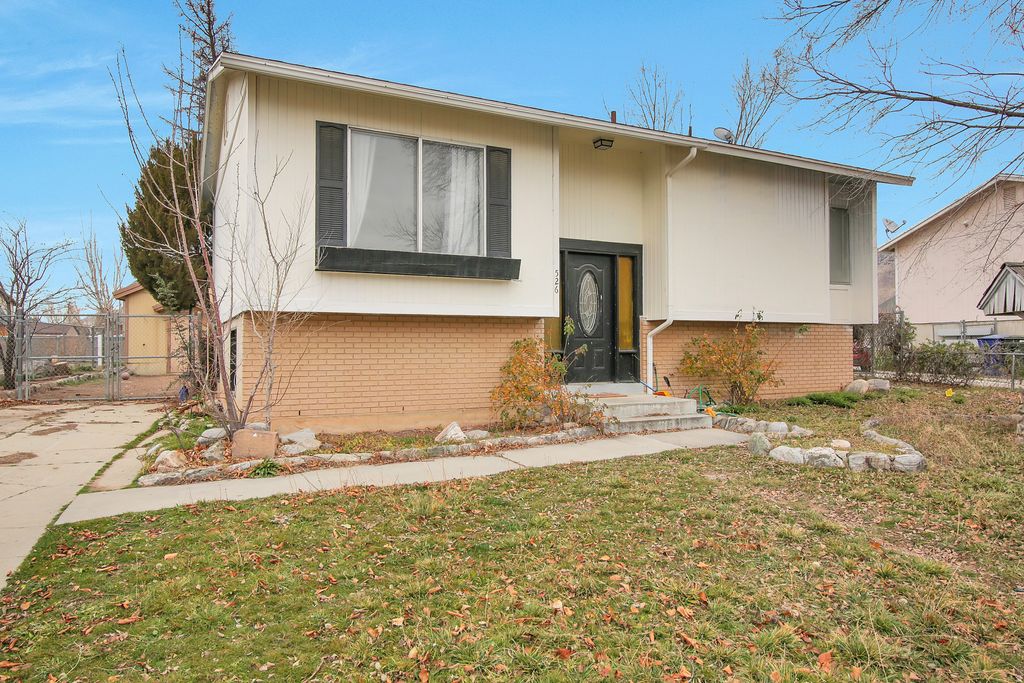Photo of 526 E 650 N, Ogden, UT 84401 (MLS # 2128273)