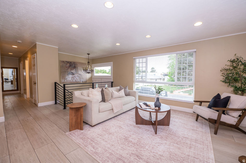 JAMESTOWN - Residential