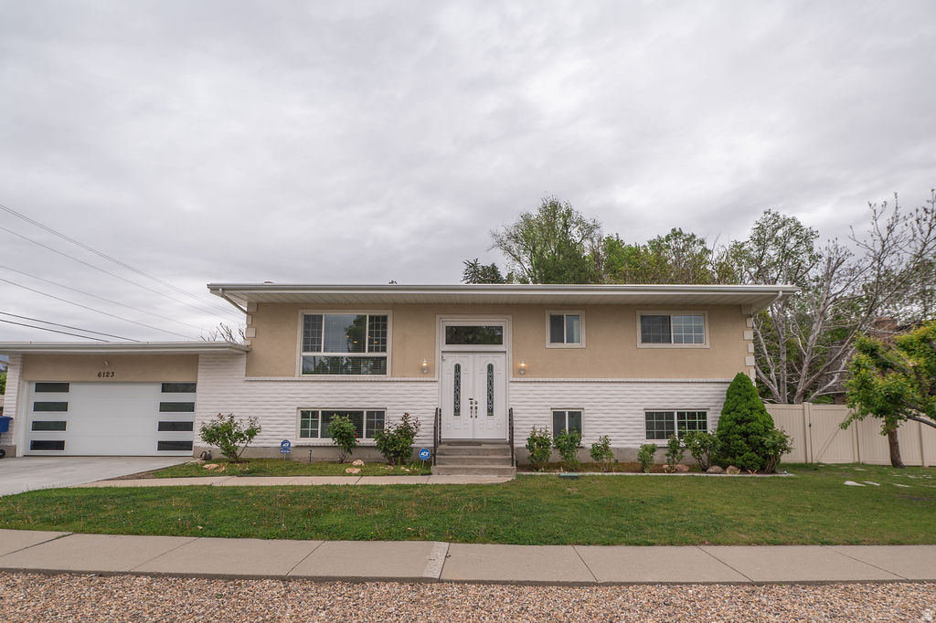 JAMESTOWN - Residential
