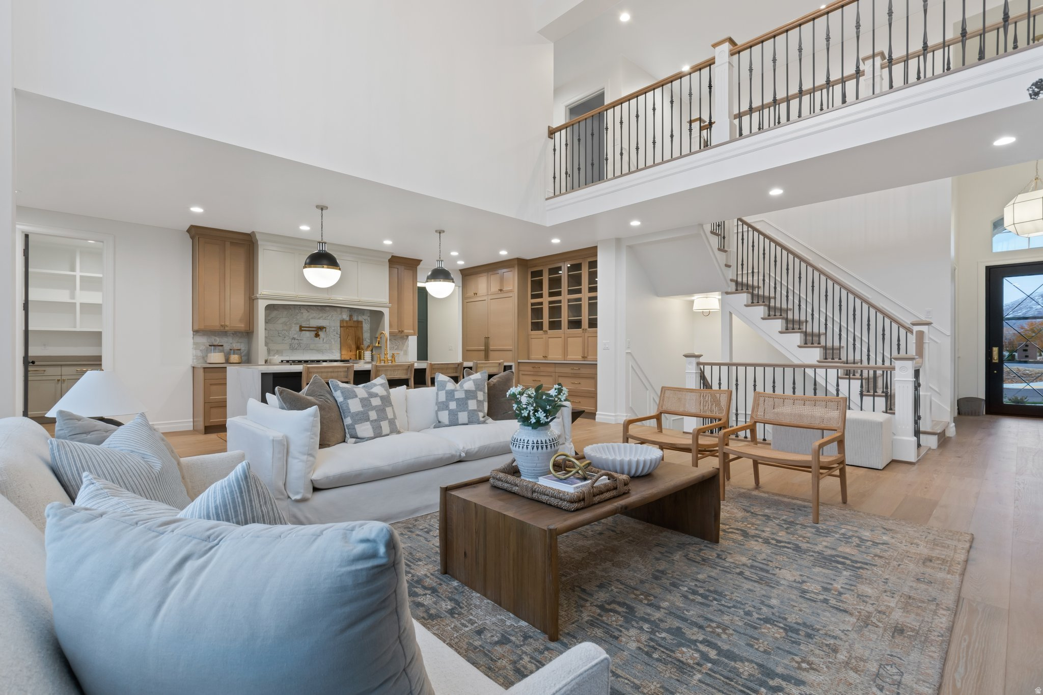 SUMMERHILL LANE - Residential