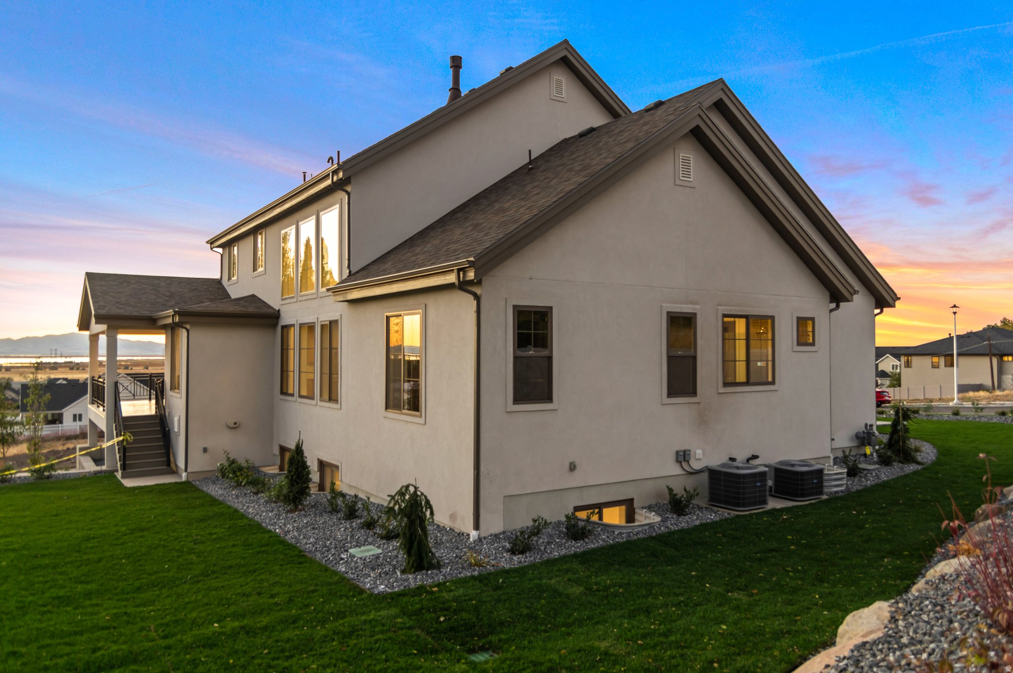 SUMMERHILL LANE - Residential