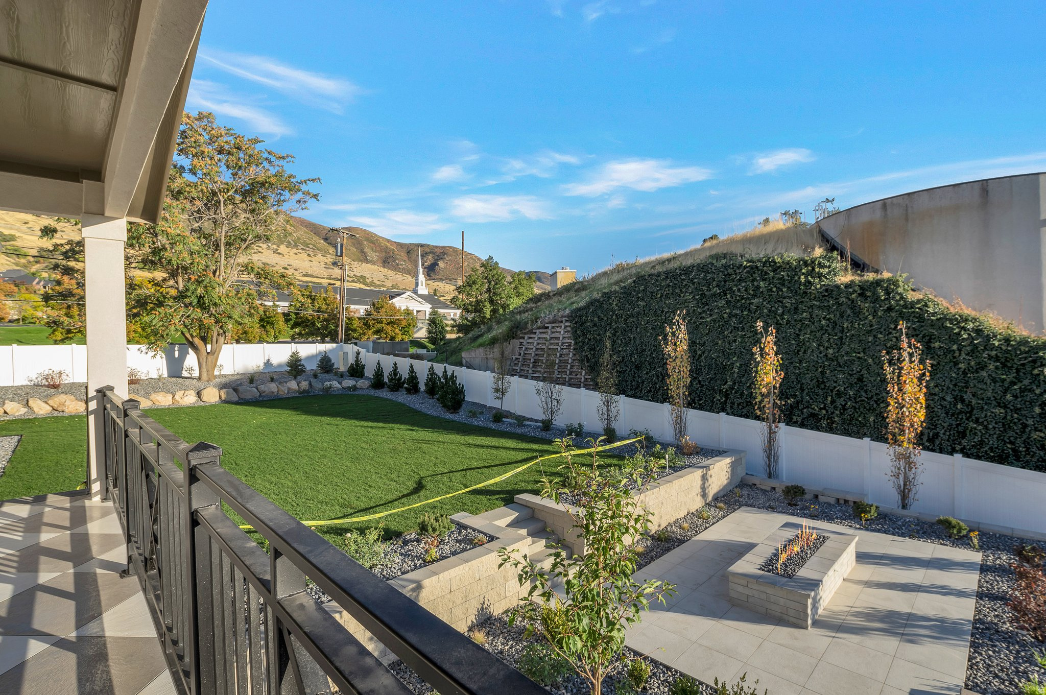 SUMMERHILL LANE - Residential