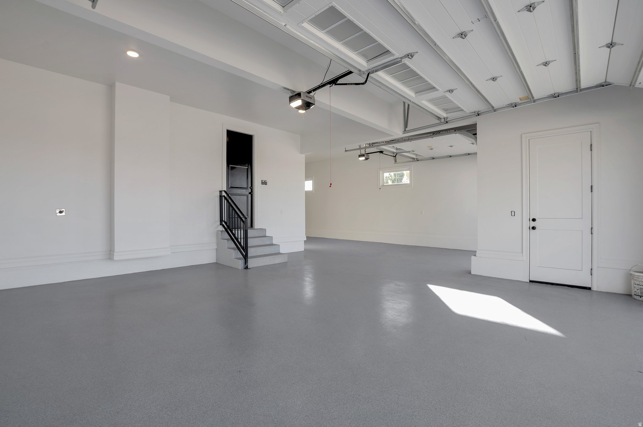 SUMMERHILL LANE - Residential