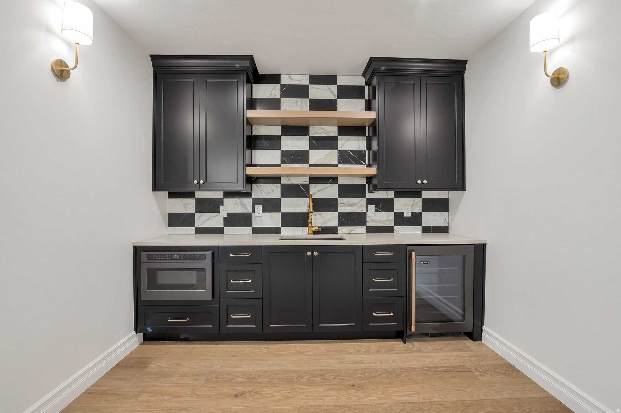 SUMMERHILL LANE - Residential