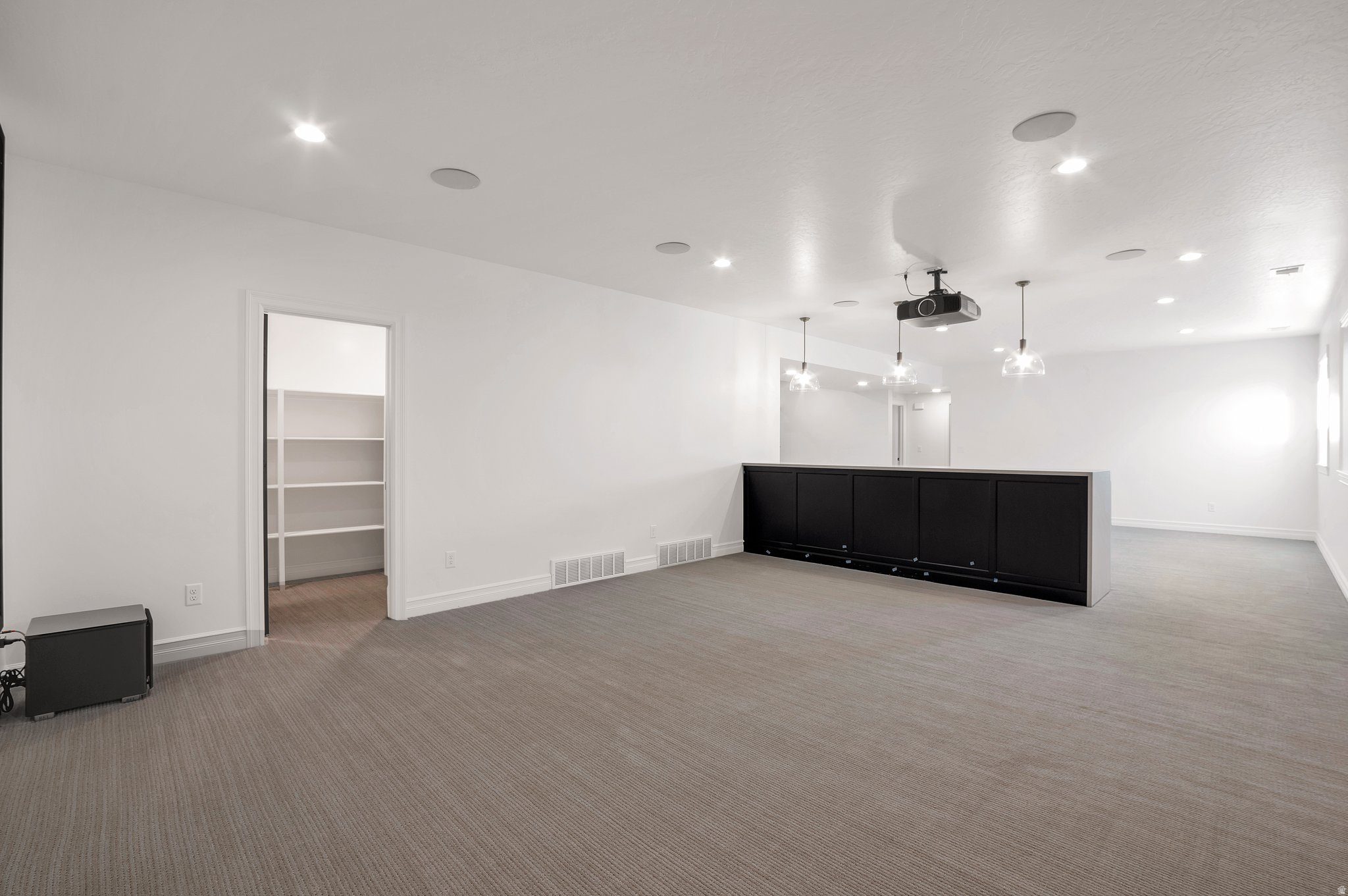 SUMMERHILL LANE - Residential