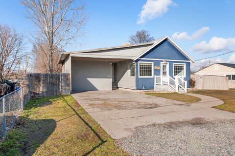 Tiny photo for 742 W 400 S, Payson, UT 84651 (MLS # 2137675)