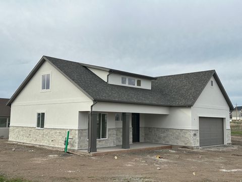 Tiny photo for 2968 S OLD EMIGRANT RD, Syracuse, UT 84075 (MLS # 2129041)