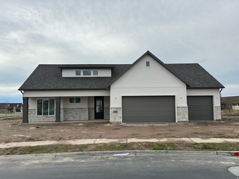 Photo of 2968 S OLD EMIGRANT RD, Syracuse, UT 84075 (MLS # 2129041)