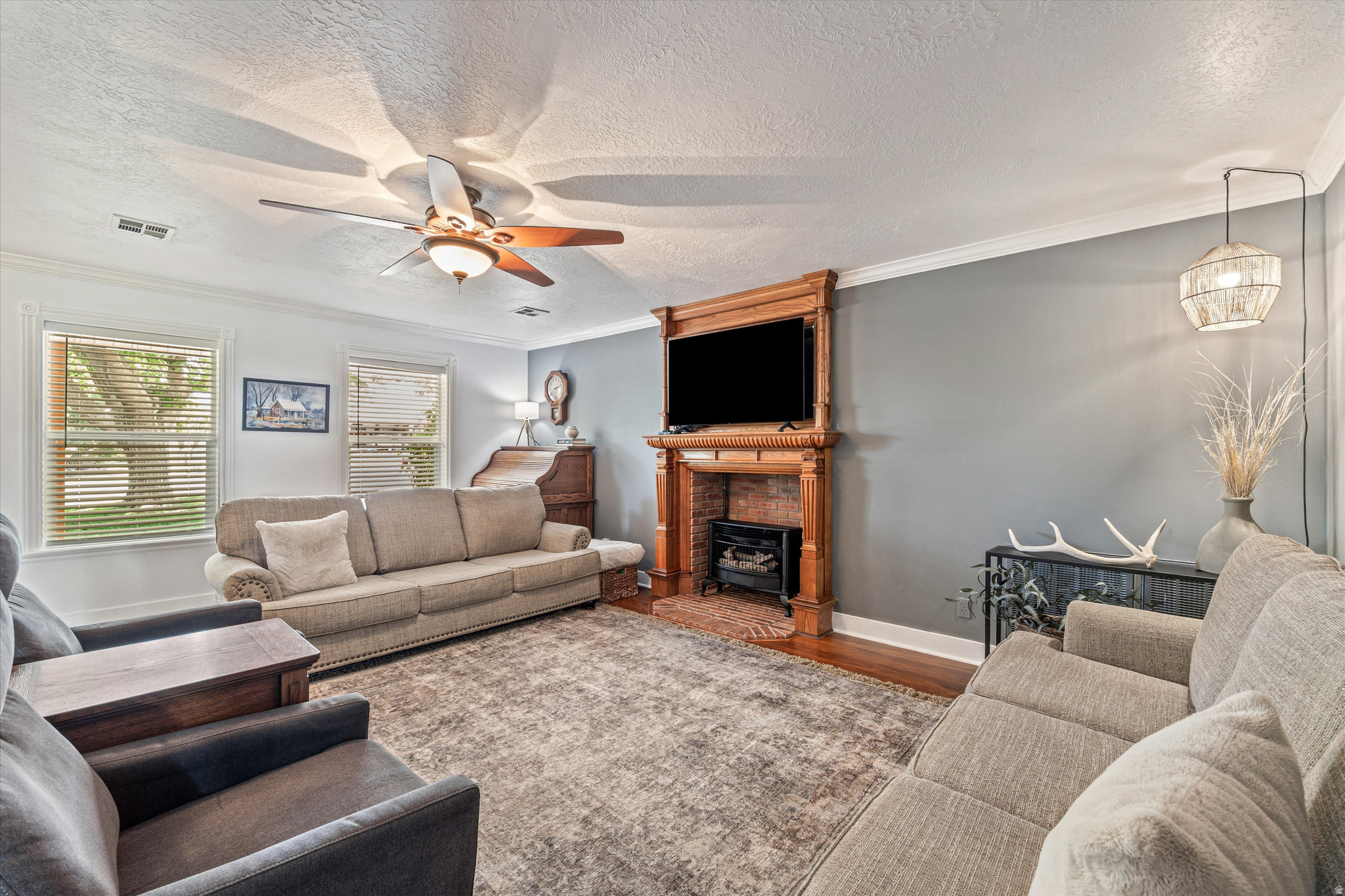 TOQUERVILLE TOWNSITE - Residential