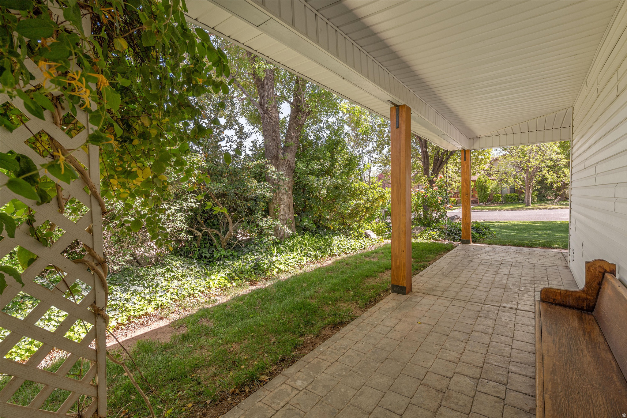 TOQUERVILLE TOWNSITE - Residential