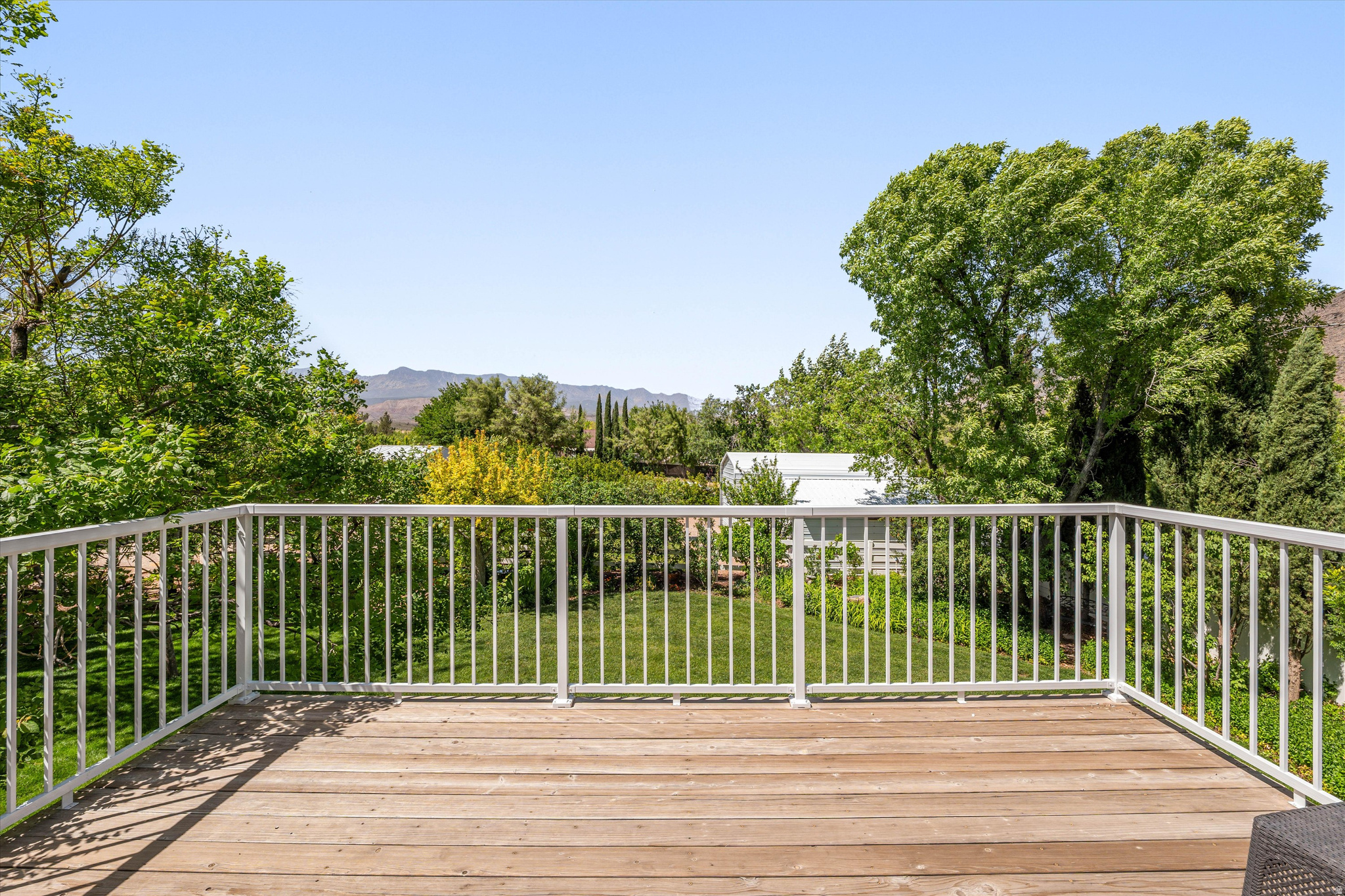 TOQUERVILLE TOWNSITE - Residential