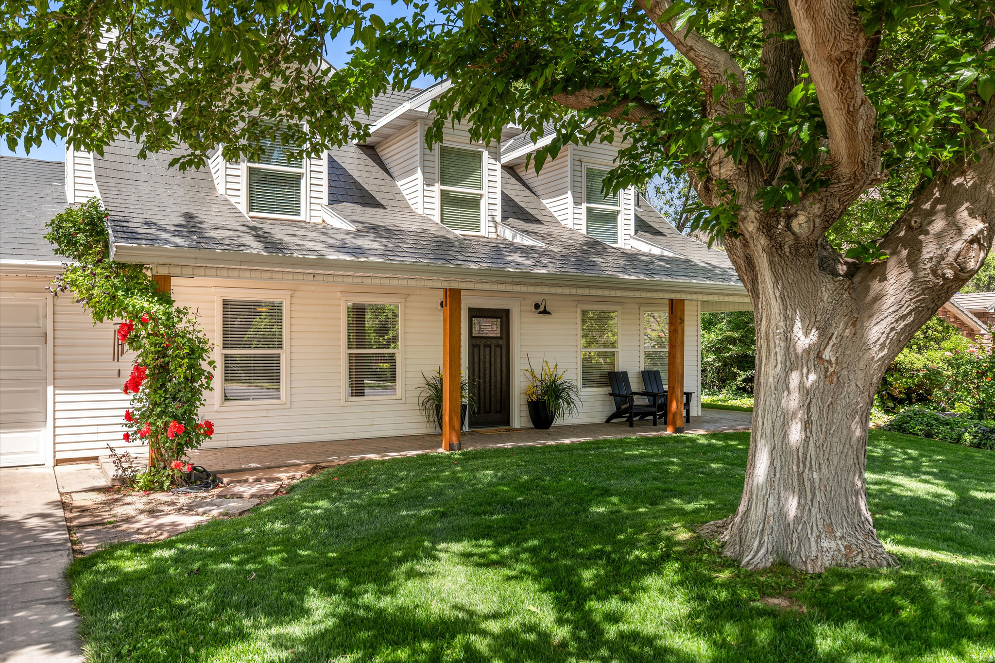 TOQUERVILLE TOWNSITE - Residential