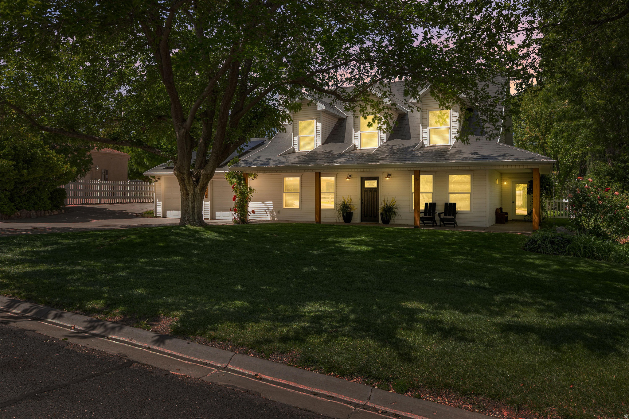 TOQUERVILLE TOWNSITE - Residential