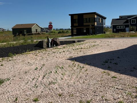 Tiny photo for 2962 S SAND TRAP CIR #69, Garden City, UT 84028 (MLS # 2169480)
