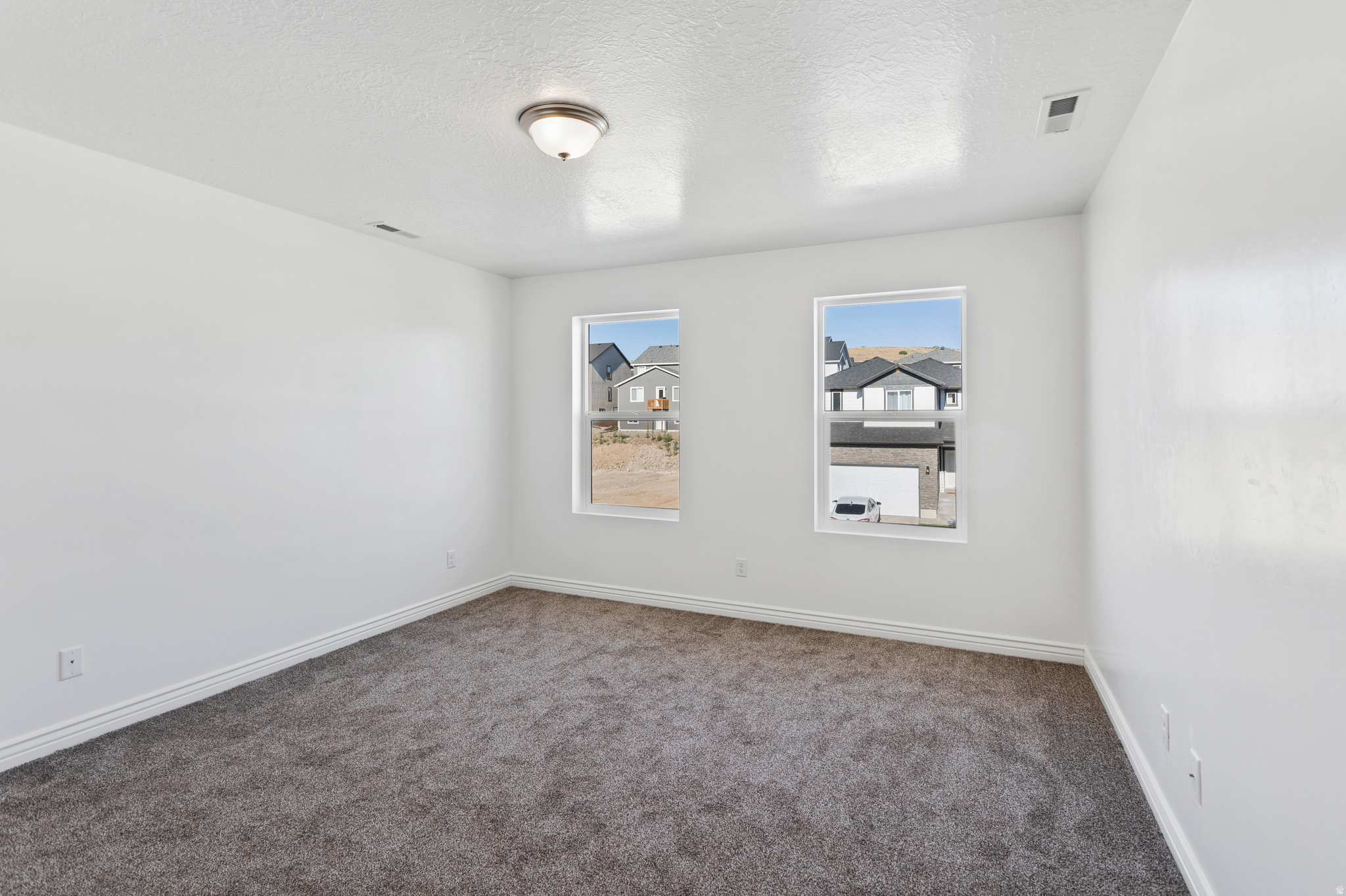 MAPLETON VILLAGE - Residential