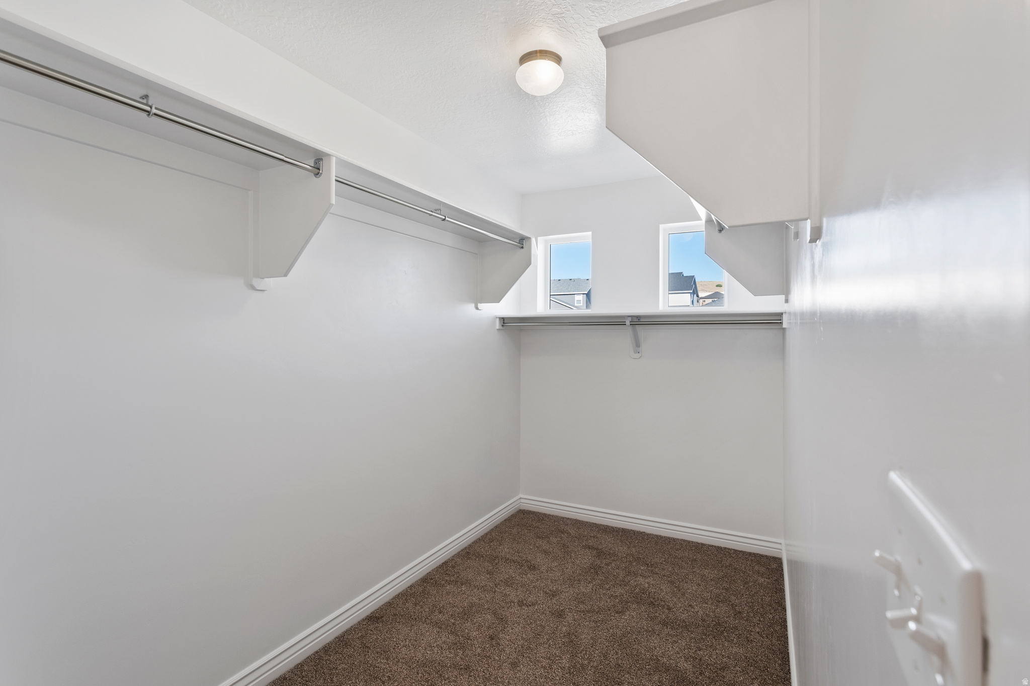 MAPLETON VILLAGE - Residential