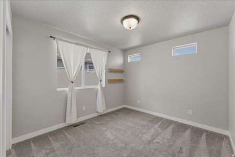 Tiny photo for 246 S MEADOWBROOK CT, Saratoga Springs, UT 84045 (MLS # 2136222)