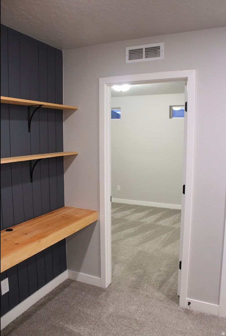 JORDAN - Residential