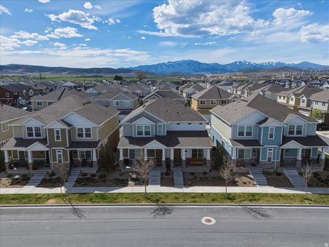 Tiny photo for 246 S MEADOWBROOK CT, Saratoga Springs, UT 84045 (MLS # 2136222)