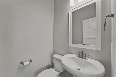 Tiny photo for 246 S MEADOWBROOK CT, Saratoga Springs, UT 84045 (MLS # 2136222)