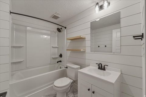 Tiny photo for 246 S MEADOWBROOK CT, Saratoga Springs, UT 84045 (MLS # 2136222)