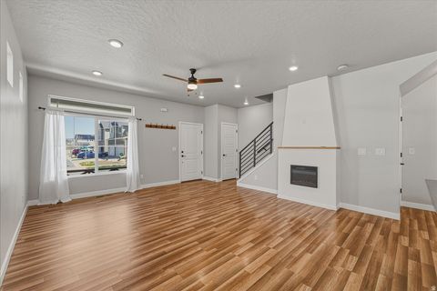 Tiny photo for 246 S MEADOWBROOK CT, Saratoga Springs, UT 84045 (MLS # 2136222)