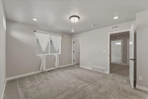 Tiny photo for 246 S MEADOWBROOK CT, Saratoga Springs, UT 84045 (MLS # 2136222)
