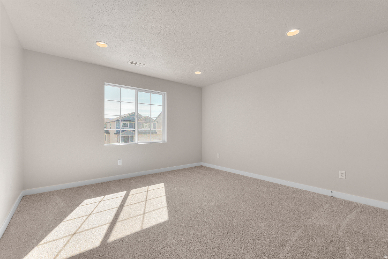 HIDDEN OAKS CTG 735 - Residential