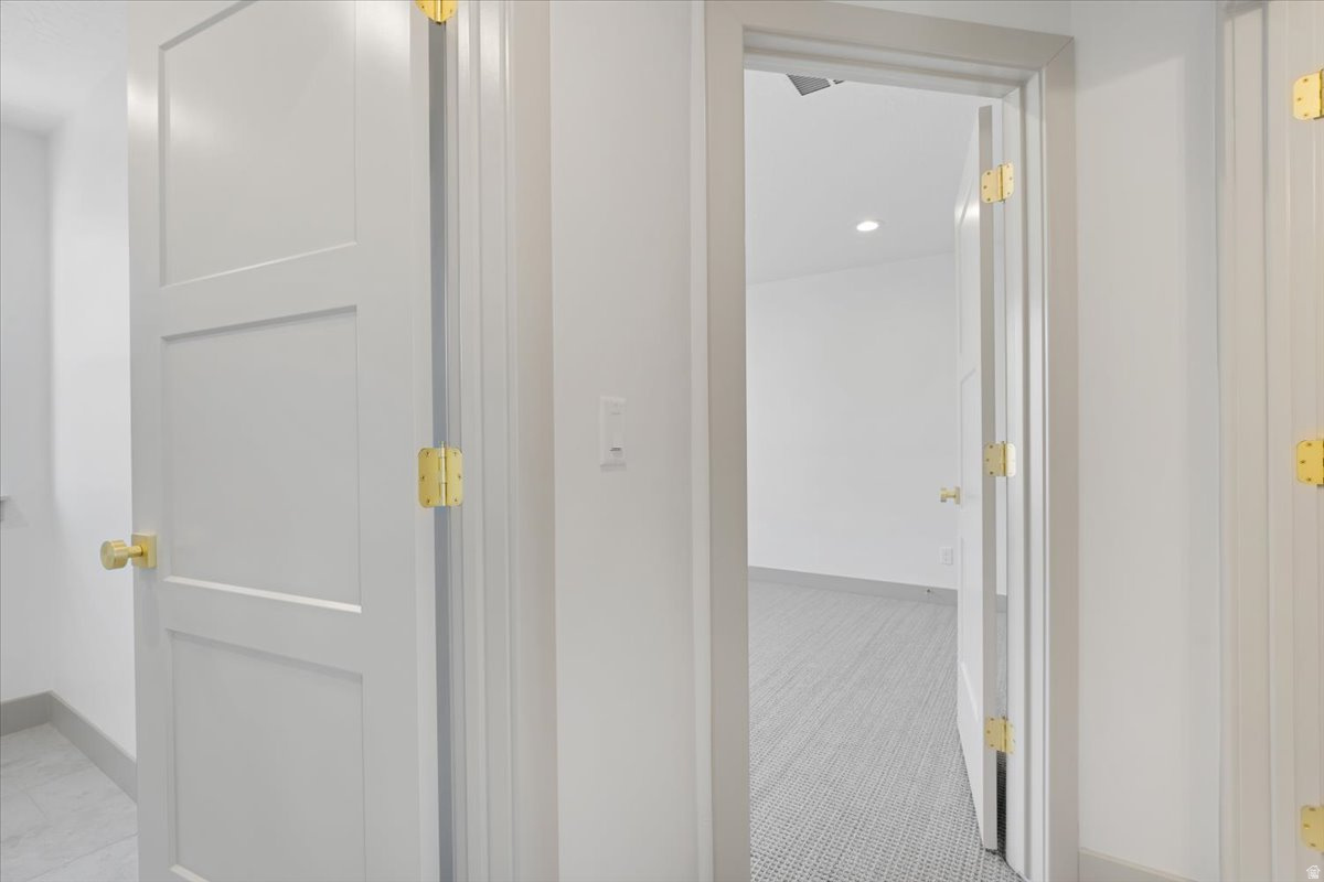 OAKHAVEN PARK - Residential