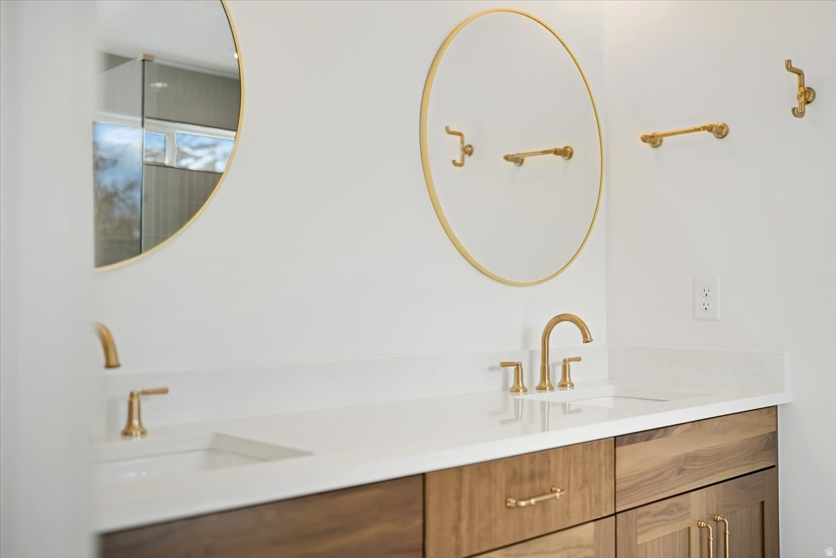 OAKHAVEN PARK - Residential