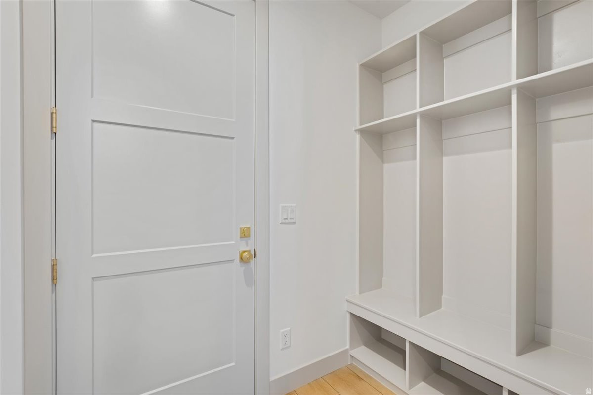 OAKHAVEN PARK - Residential