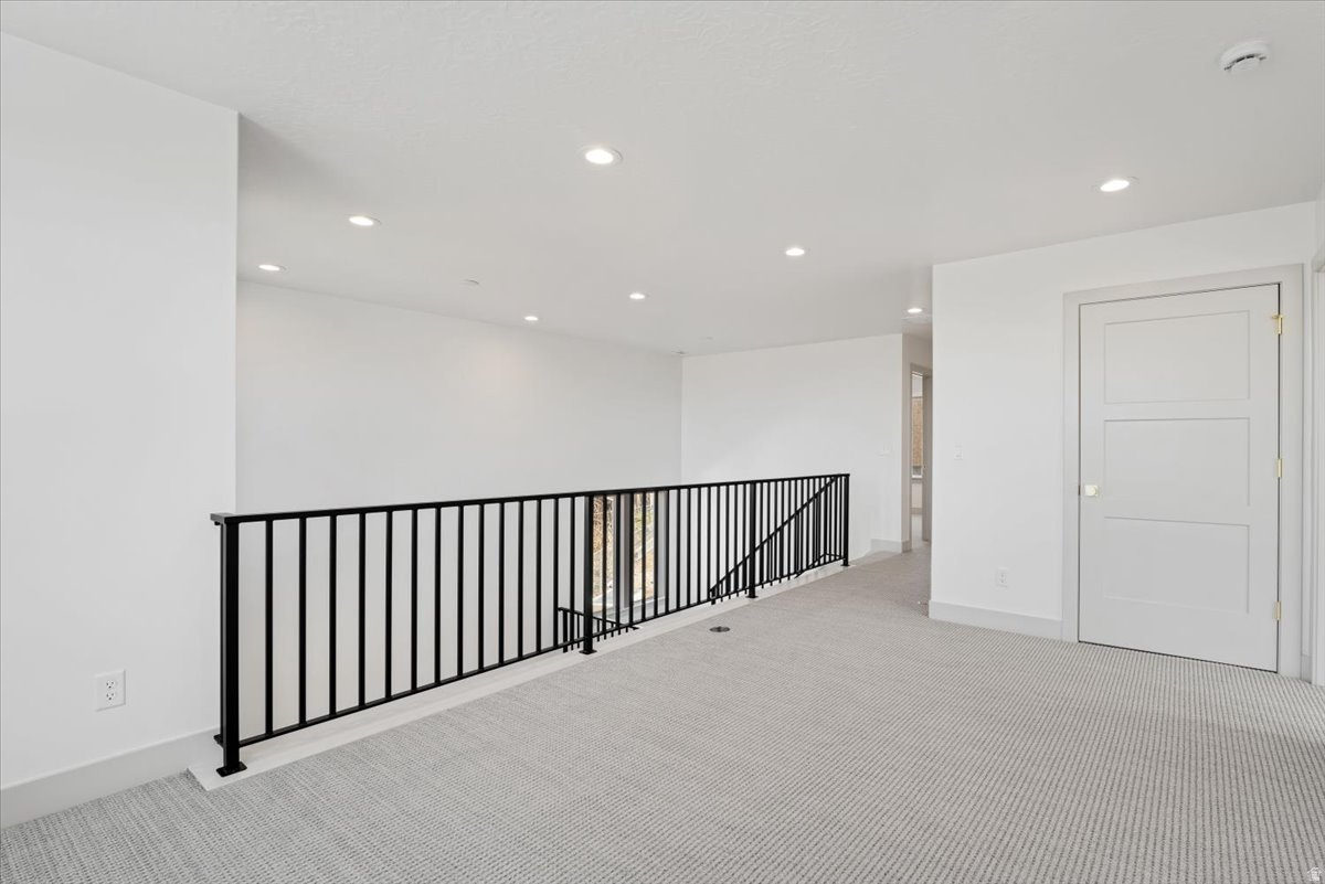 OAKHAVEN PARK - Residential