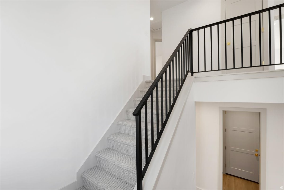 OAKHAVEN PARK - Residential