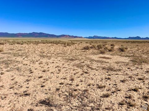 Vacant Land For Sale - 320 N 32<br/> Iron County, Beryl, UT 84714