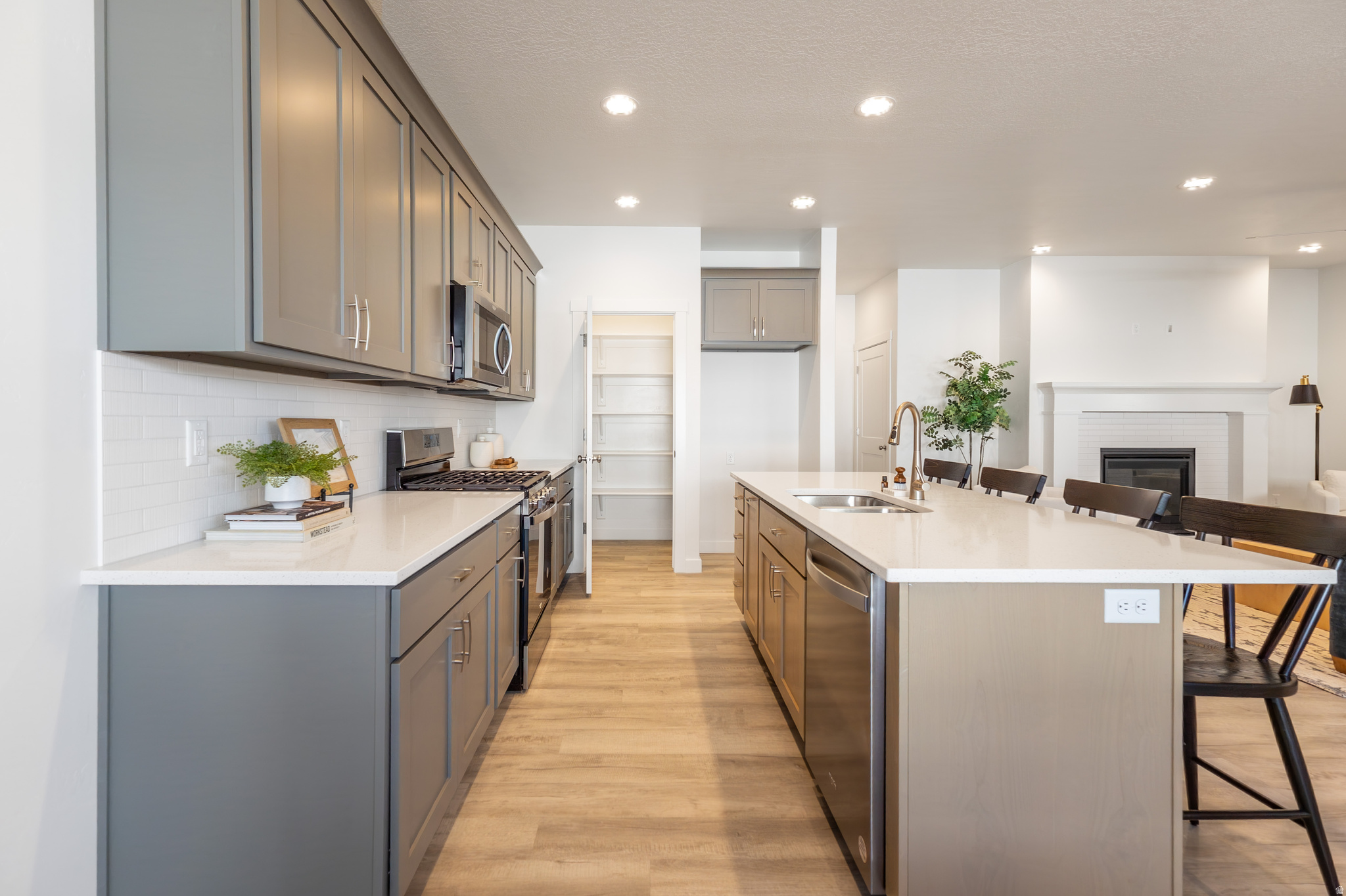 FIELDS AT GREEN FARM - Residential