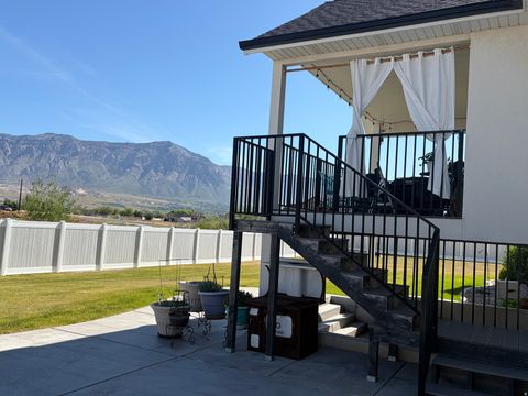 Tiny photo for 2832 W 2550 N, Plain City, UT 84404 (MLS # 2158403)