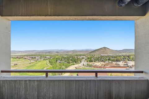 Tiny photo for 3855 N GRAND SUMMIT DR #424 Q3, Park City, UT 84098 (MLS # 2158670)