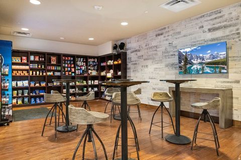 Tiny photo for 3855 N GRAND SUMMIT DR #424 Q3, Park City, UT 84098 (MLS # 2158670)