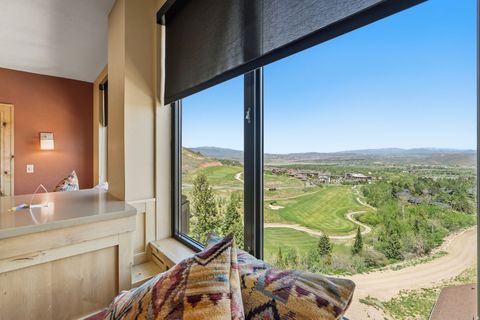 Tiny photo for 3855 N GRAND SUMMIT DR #424 Q3, Park City, UT 84098 (MLS # 2158670)