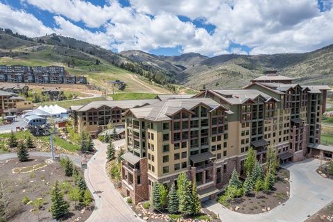 Tiny photo for 3855 N GRAND SUMMIT DR #424 Q3, Park City, UT 84098 (MLS # 2158670)