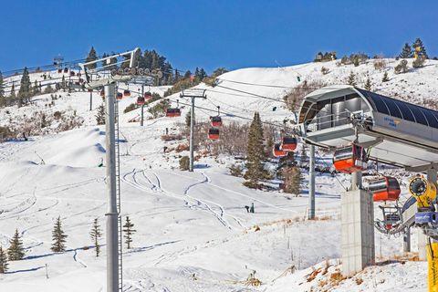 Tiny photo for 3855 N GRAND SUMMIT DR #424 Q3, Park City, UT 84098 (MLS # 2158670)