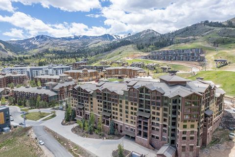 Tiny photo for 3855 N GRAND SUMMIT DR #424 Q3, Park City, UT 84098 (MLS # 2158670)