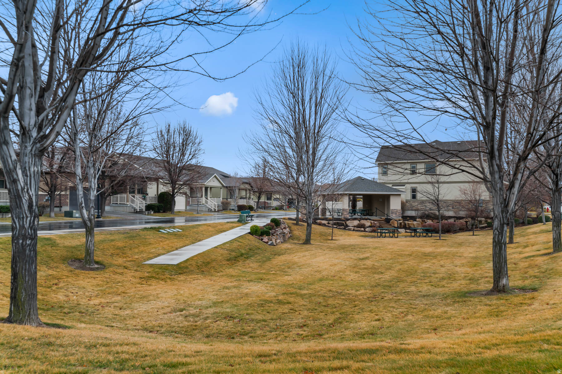 HEATHERWOOD - Residential